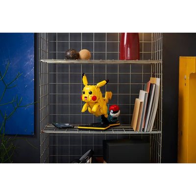 LEGO Pikachu and Poké Ball 72152