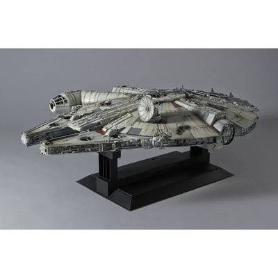 Bandai Hobby: Millennium Falcon - Perfect Grade 1/72 Model Kit