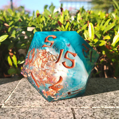 HY00542: Captured Magic 100mm Chonk D20 - Cloudfall
